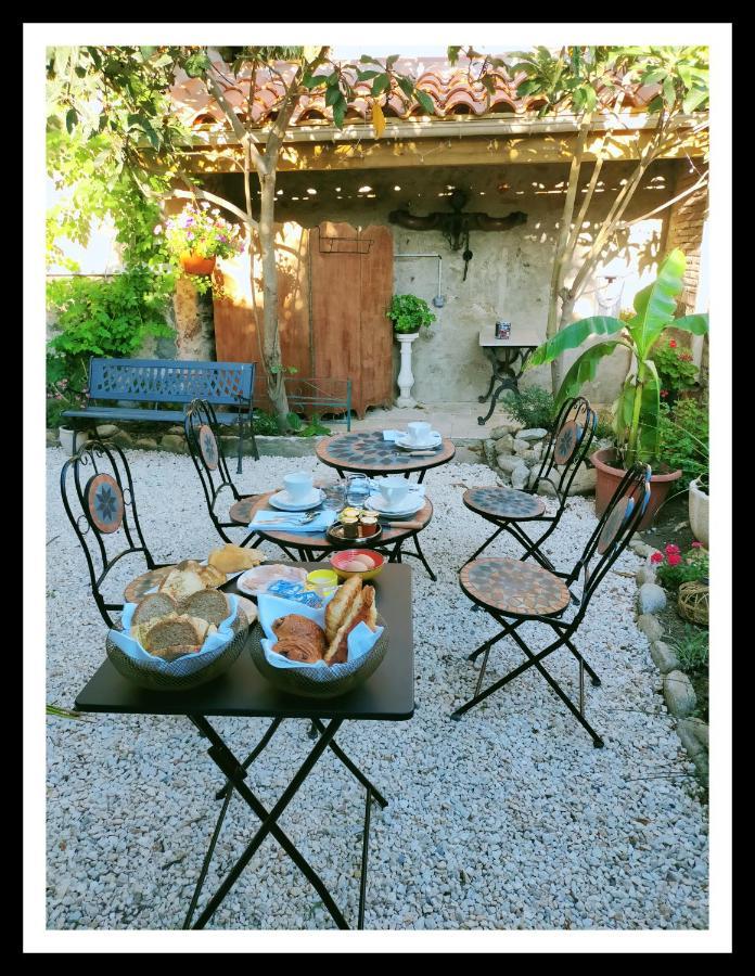 La Belle D'Ame - Guest House Prades  Exterior foto